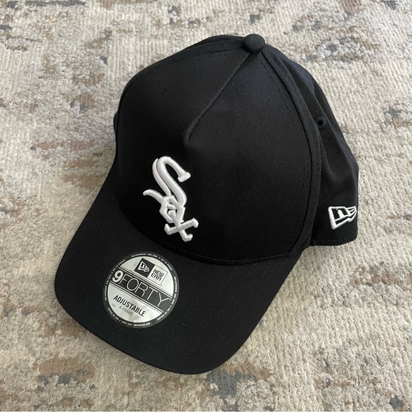 New Era Other - New Era Black White Sox 9FORTY Cap